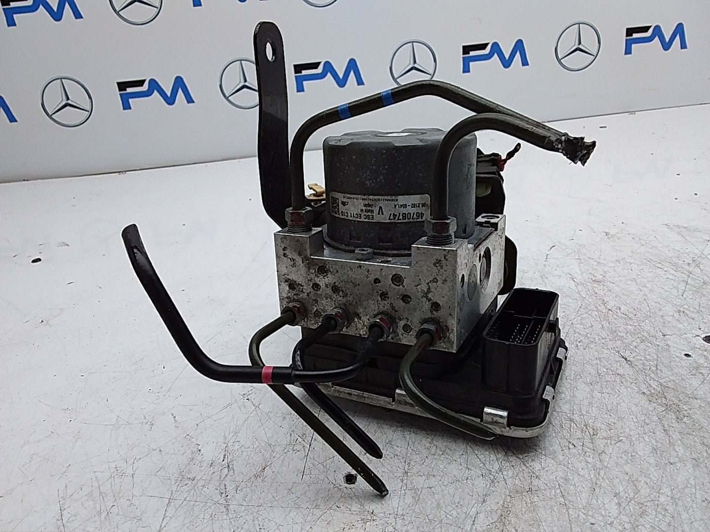 MITSUBISHI OUTLANDER MK3 HYBRID ABS PUMB AMPLIFIER UNIT 4670B747 FMR496