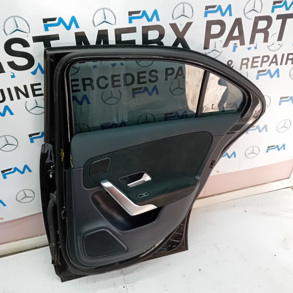 MERCEDES BENZ A CLASS SALOON W177 DRIVER SIDE REAR DOOR ( OFF REAR ) FMD18