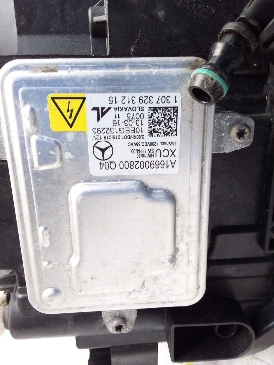 2016 MERCEDES A-CLASS W176 HEADLIGHT PASSENGER NS A1768202961 FMH114 (Damaged)
