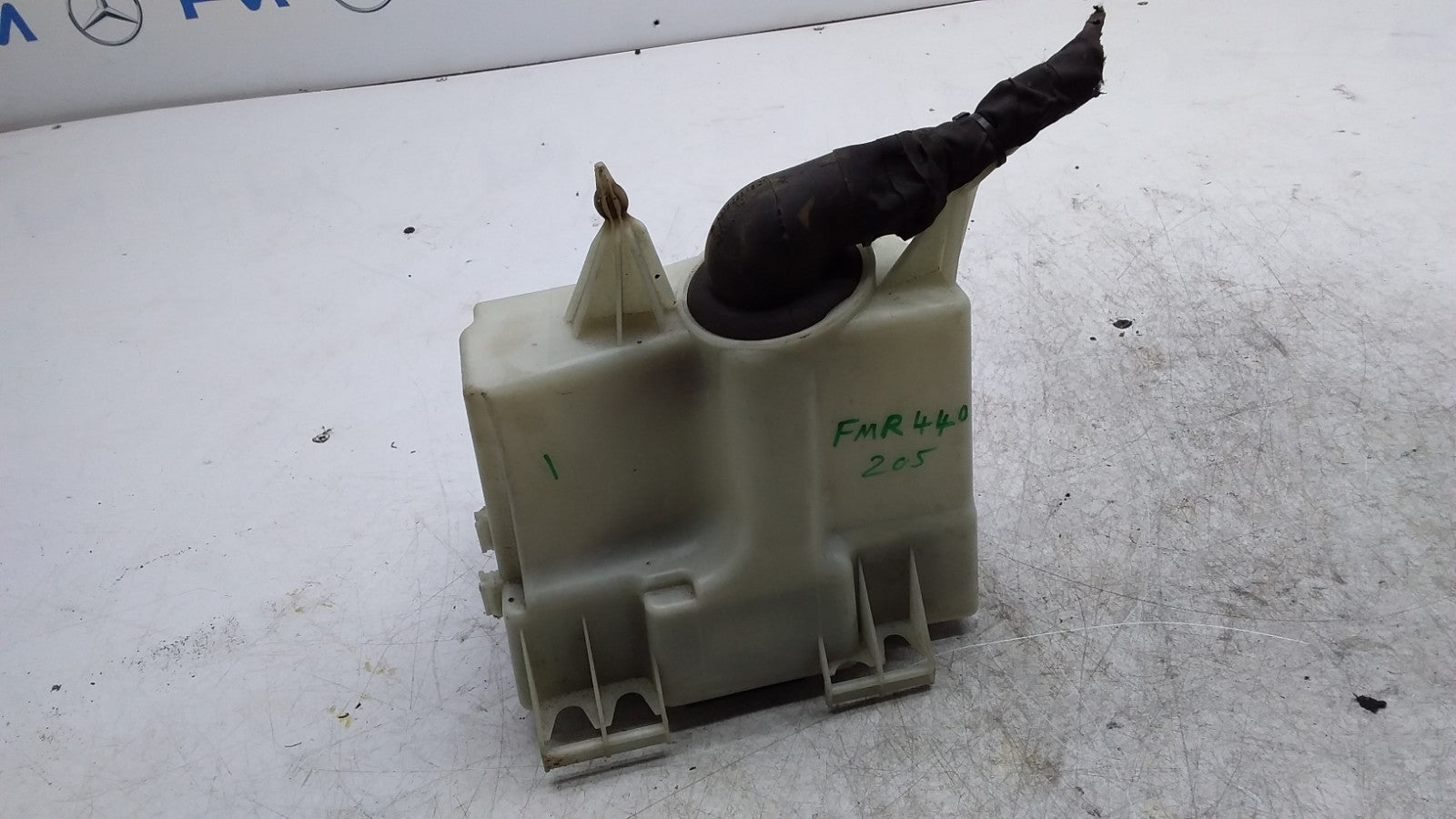 MERCEDES BENZ C-CLASS W205 GENUINE OEM FUSE BOX A2059981301 FMR440