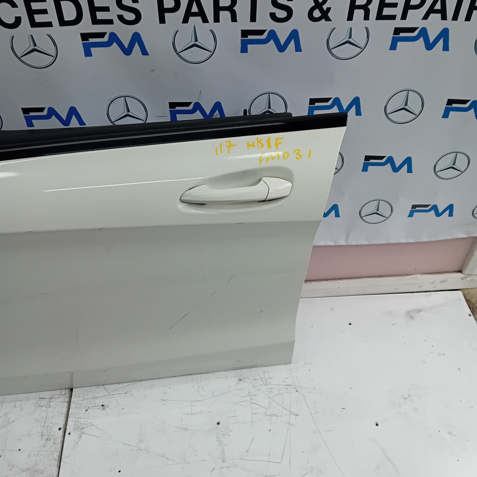 MERCEDES BENZ CLA W117 PASSENGER  FRONT DOOR N/S/F COMPLETE WHITE 2013-18 FMD31