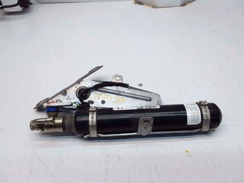 MERCEDES C-CLASS GAS GENERATOR ACCIDENT PROTECTION 2018 A2058604700 FM00317