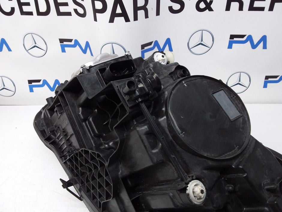 2021 MERCEDES CLA W118 HEADLIGHT PASSENGER NS A1189068600 FMH145 HIGH PERFORMANC