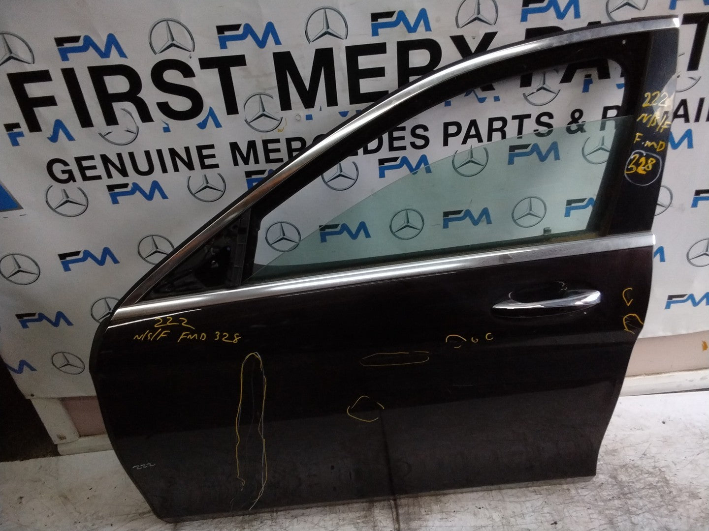 MERCEDES S-CLASS W222 SLN PASSENGER FRONT DOOR NSF BLACK 2014 ON COMPLETE FMD328