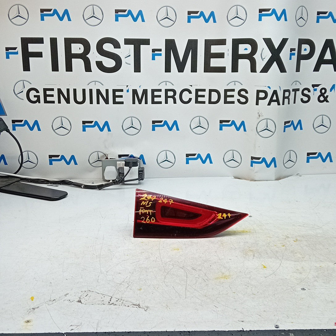 MERCEDES B-CLASS W247 PASSENGER LEFT NS REAR INNER TAIL LIGHT A2479063701 FMT260