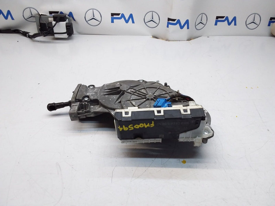 Mercedes C-CLASS W205 TAILGATE BOOT LIFT MOTOR FM00594 A2059000500 A2137605600