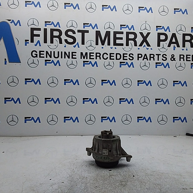 MERCEDES BENZ  C-CLASS W205  ENGINE MOUNT LEFT NS A2052406617 FMR329