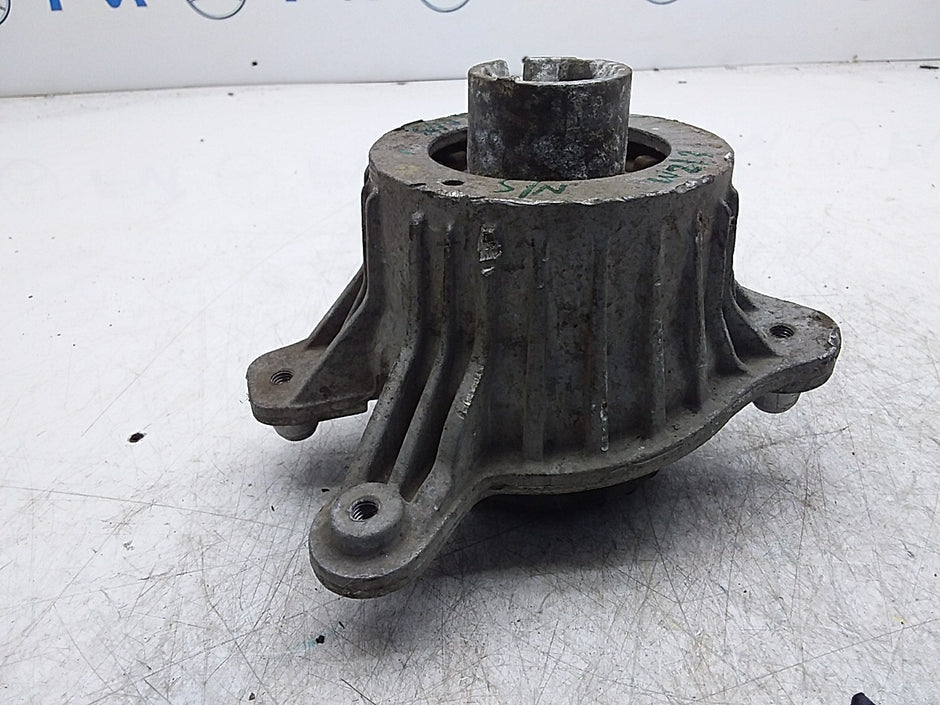 MERCEDES BENZ  E-CLASS  W213  ENGINE MOUNT LEFT NS A2132400500 FMR341