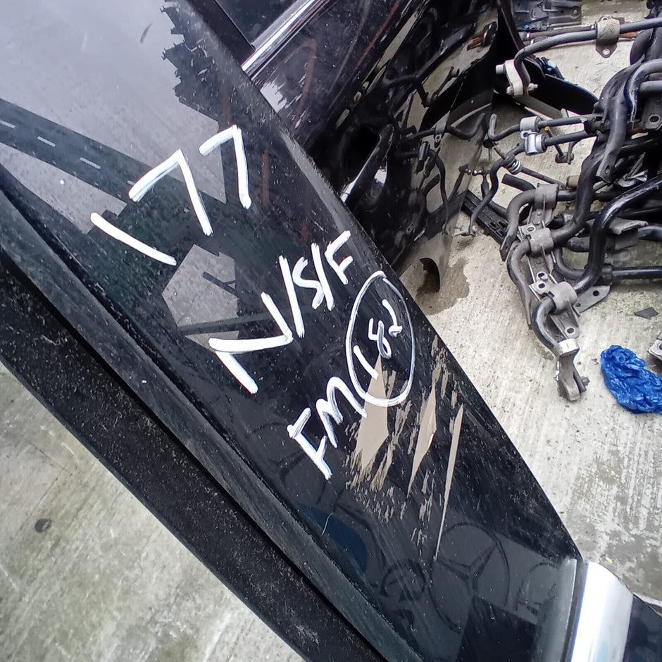 MERCEDES BENZ A-CLASS  W177  PASSENGER SIDE FRONT DOOR ( NEAR SIDE FRONT )
