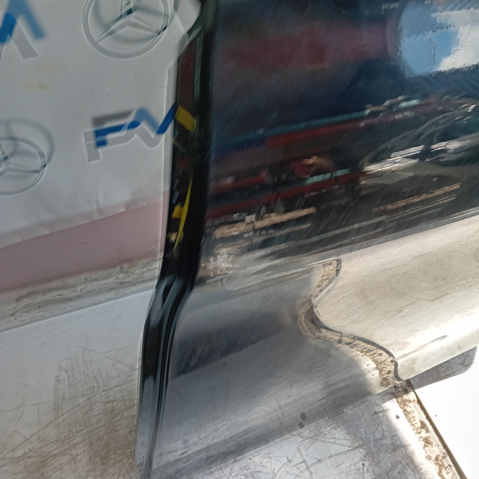 MERCEDES C-CLASS W205 SLN PASSENGER REAR DOOR NSR BLACK 2014 ON COMPLETE FMD428