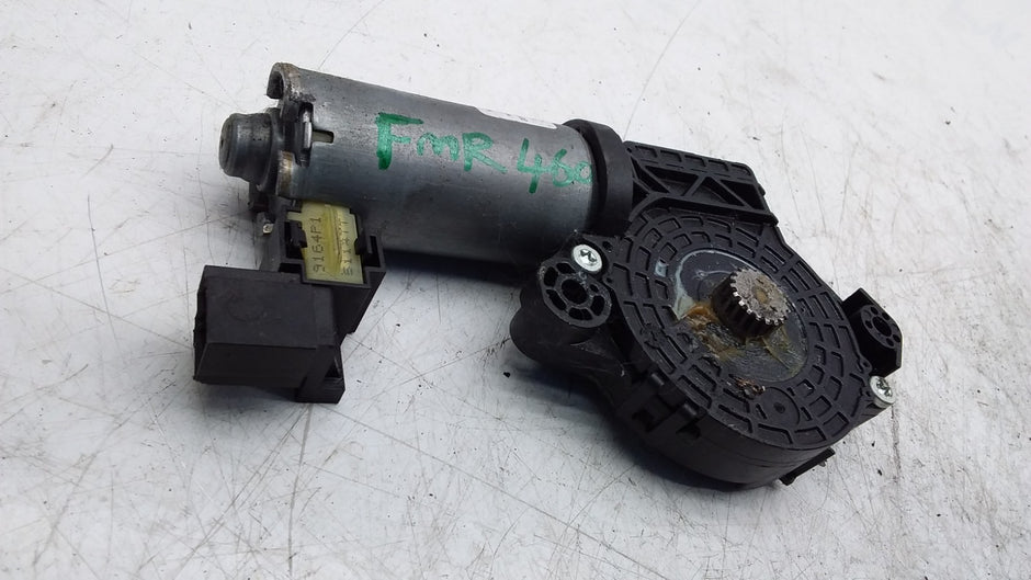 MERCEDES BENZ  CLA C117  MERCEDES CLA SUNROOF ACTUATOR  604836510 FMR460