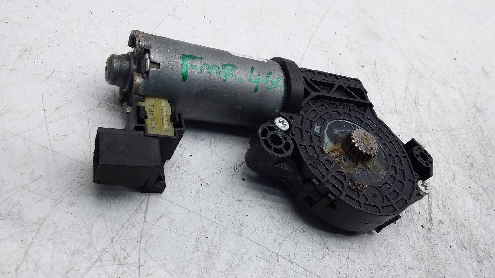 MERCEDES BENZ  CLA C117  MERCEDES CLA SUNROOF ACTUATOR  604836510 FMR460