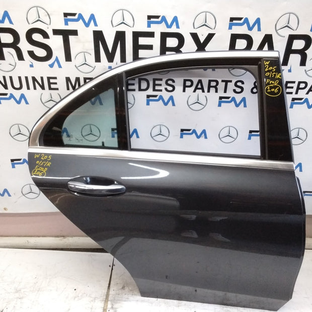 MERCEDES BENZ  C-CLASS W2O5 DRIVER SIDE REAR DOOR O/S/R COMPLETE GREY FMD106