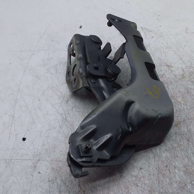 MERCEDES BENZ GLC W253 DRIVER SIDE BONNET HINGE A2538800228 FMR425