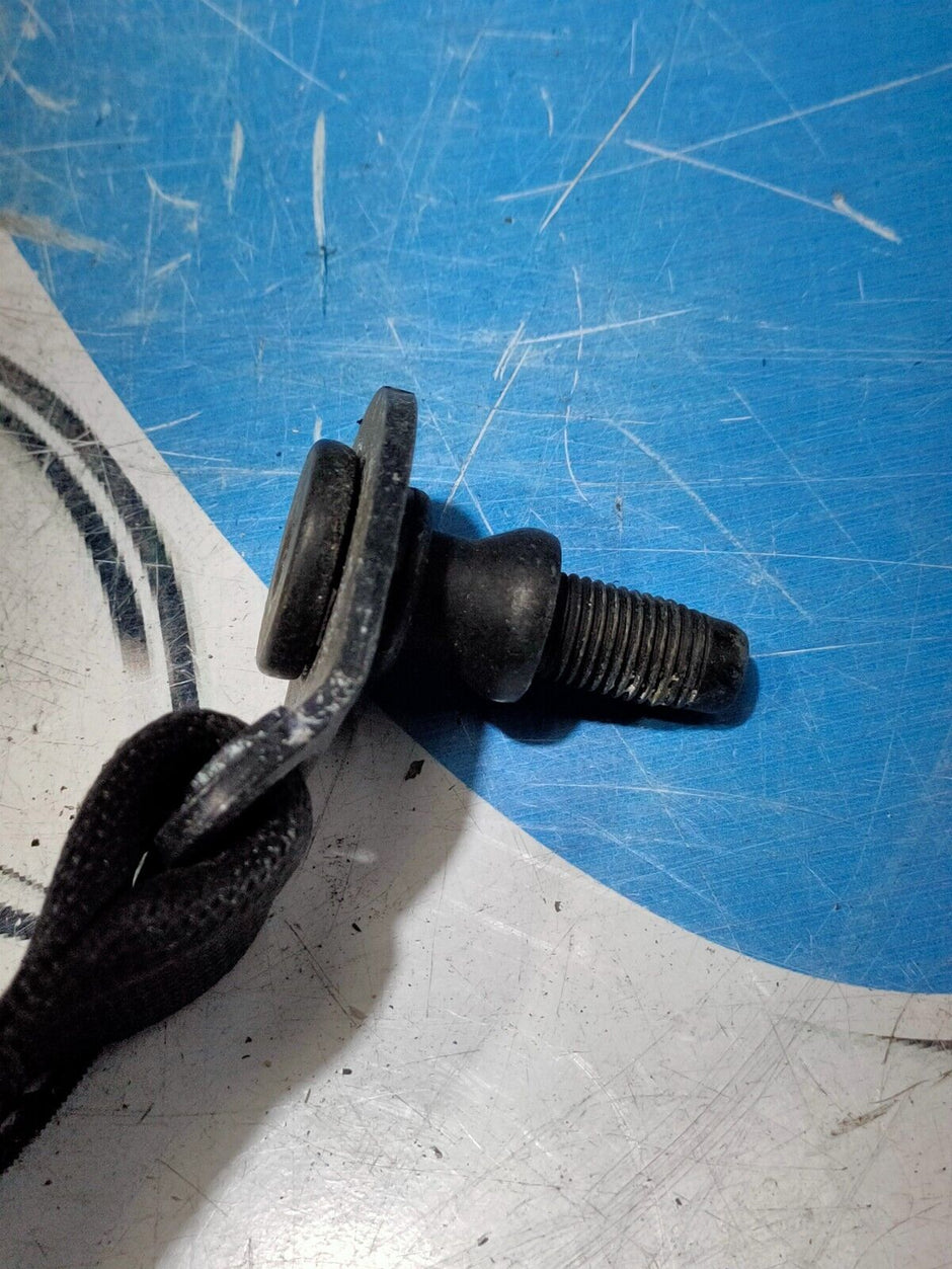 MERCEDES A CLASS SEAT BELT FRONT LEFT SIDE A1768600185 W176 2012 - 2018
