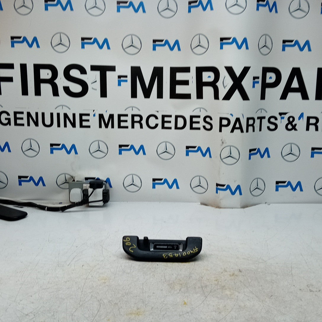 MERCEDES BENZ C-CLASS W206 LEFT PASSENGER ROOF HANDLE A2069067000 BLACK FM001453