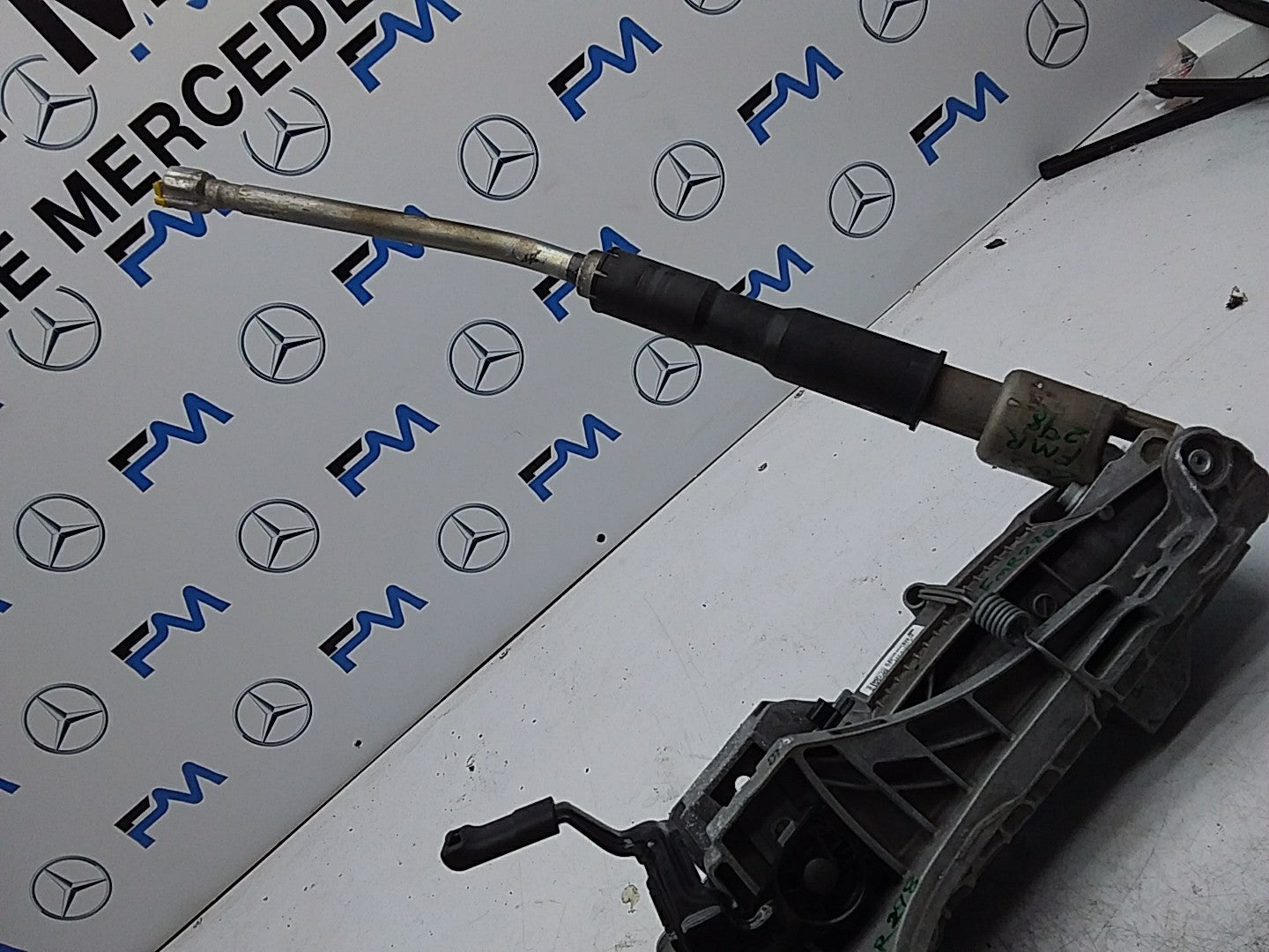 MERCEDES C-CLS W205 ADJUSTABLE STEERING COLUMN AND JOINT  A2054604216 FMR298
