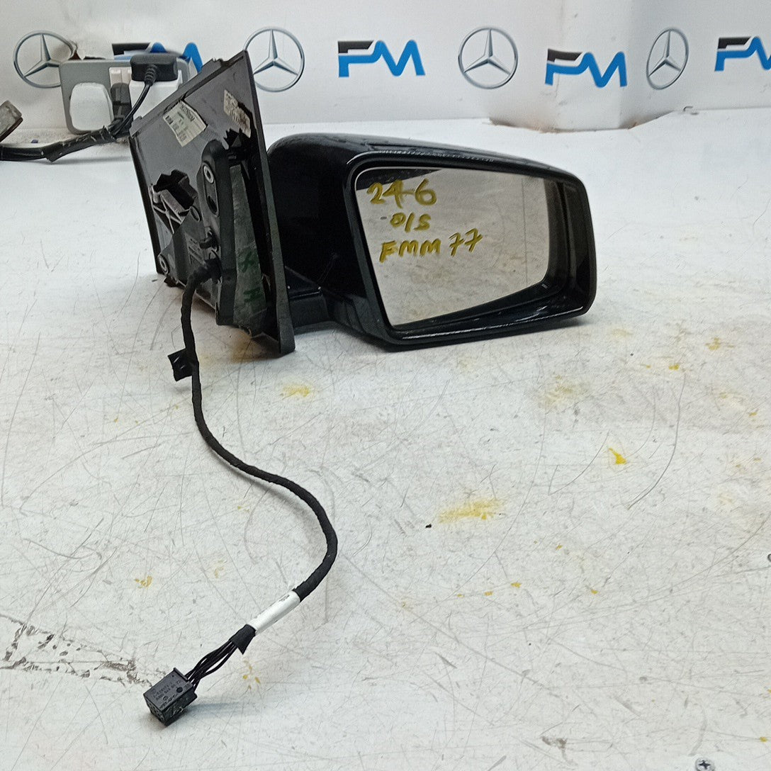 MERCEDES B-CLASS W246 DRIVER WING MIRROR IS BLACK A2468103016 FMM77