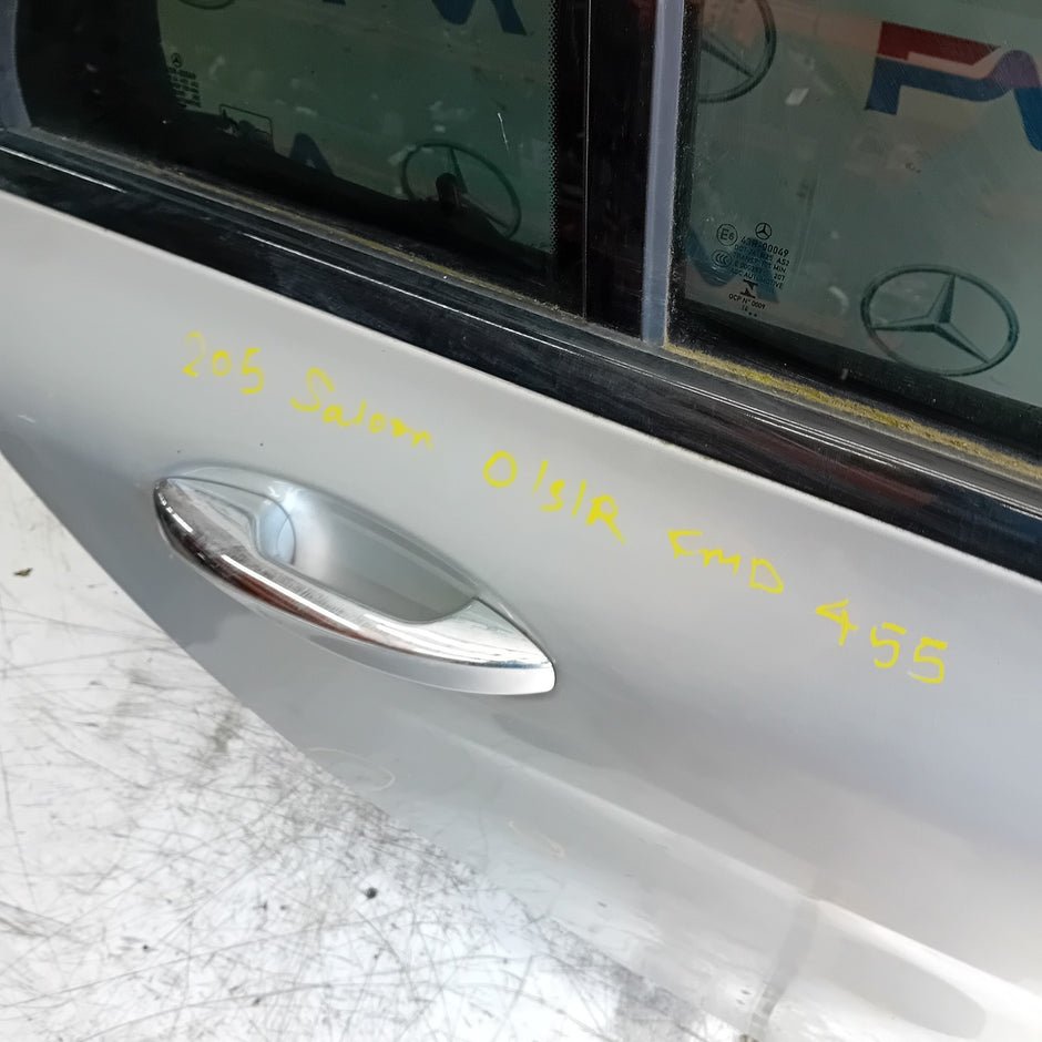 MERCEDES C-CLASS S205 SLN DRIVER REAR DOOR OSR SILVER 2014 ON COMPLETE FMD455