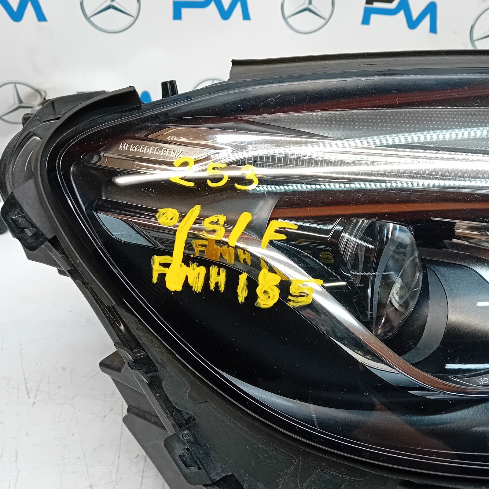 MERCEDES GLC W253 DRIVER HIGH PERFORM COMPLETE HEADLIGHT A2539065401 2016 FMH185