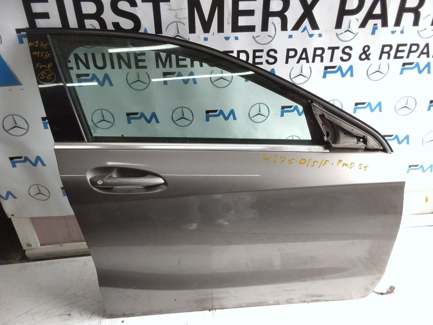 MERCEDES BENZ  A-CLASS W176 DRIVER SIDE FRONT DOOR O/S/F COMPLETE GREY FMD56