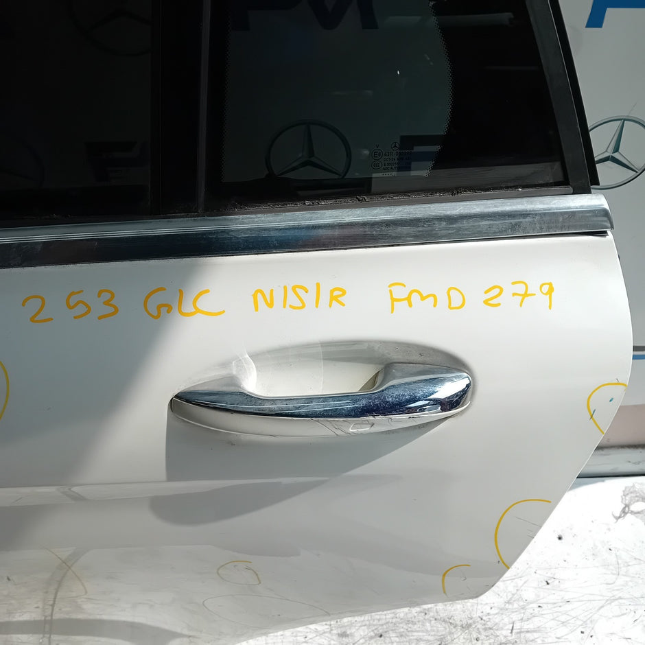 MERCEDES GLC W253 PASSENGER REAR SIDE DOOR NSR 2016 ON WHITE COMPLETE FMD279