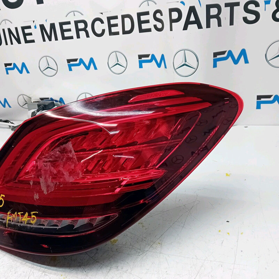 MERCEDES C-CLASS W205 COUPE 2020 REAR DRIVER O/S TAIL LIGHT A2059067203 FMT45