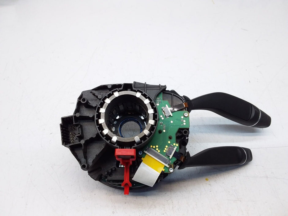 Mercedes E-CLASS W204 INDICATOR/WIPER GEAR SELECT + SQUIB  2016 FM00550