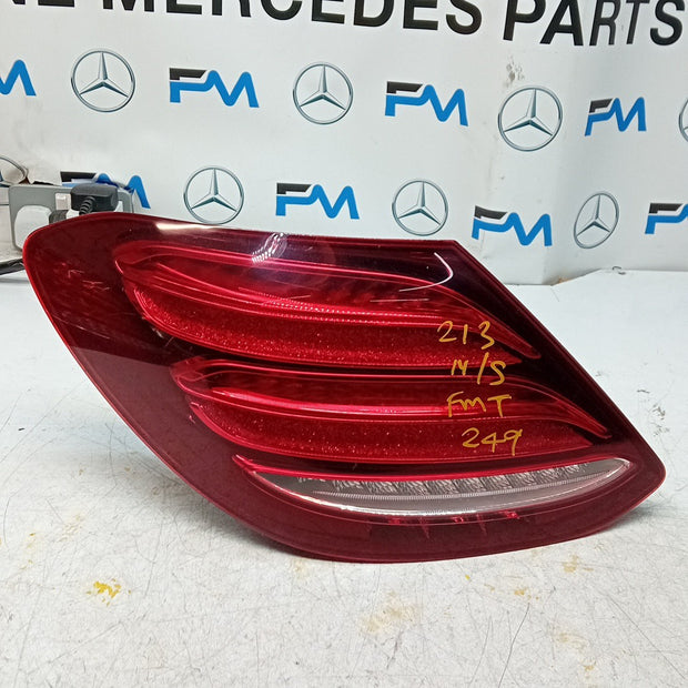 MERCEDES E-CLASS W213 PASSENGER LEFT NS REAR TAIL LIGHT A2139067900 FMT249