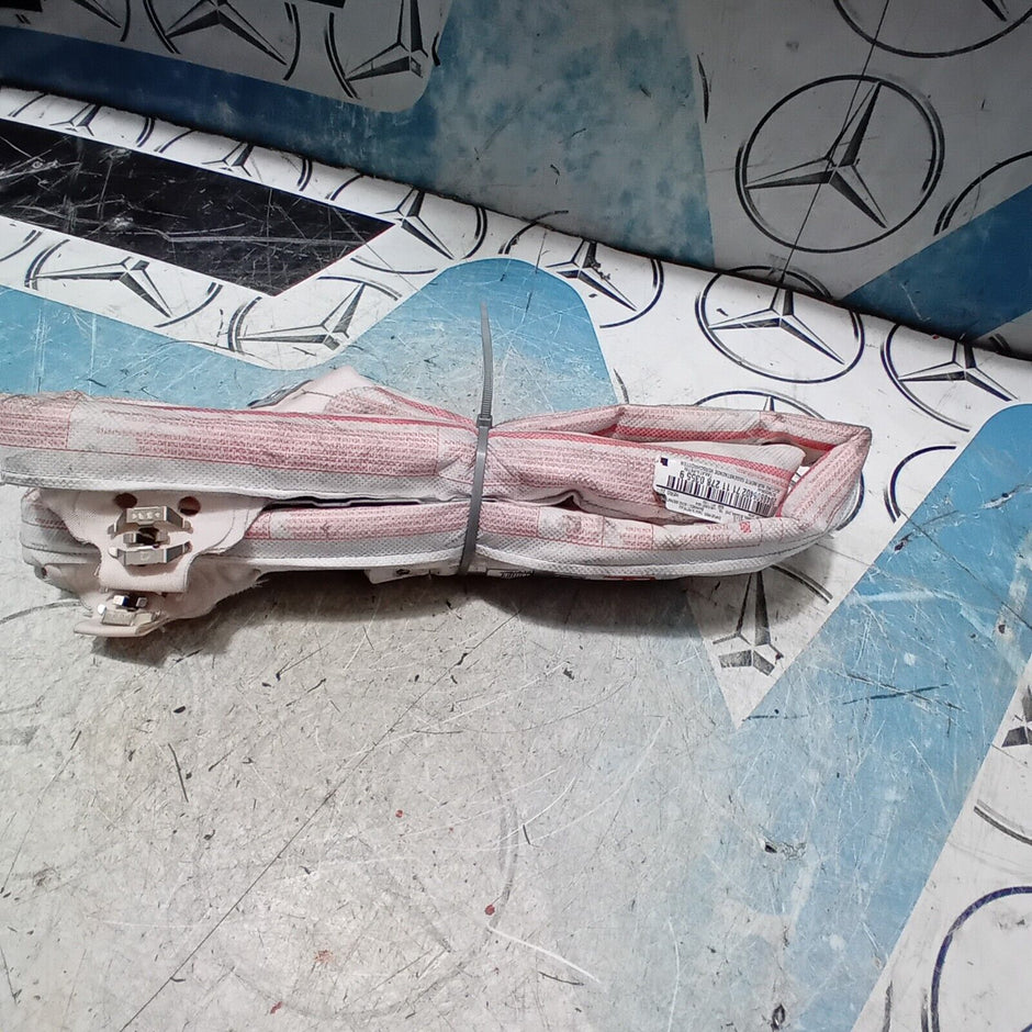 MERCEDES C CLASS CURTAIN AIBAG RIGHT SIDE MK3 W204 2007 - 2015 A2048606402 FM86
