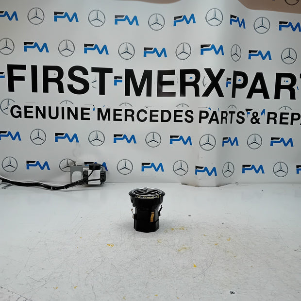 MERCEDES E-CLASS W213 DASHBOARD AIR VENT CENTRE 2016 A2138308000 FM001180