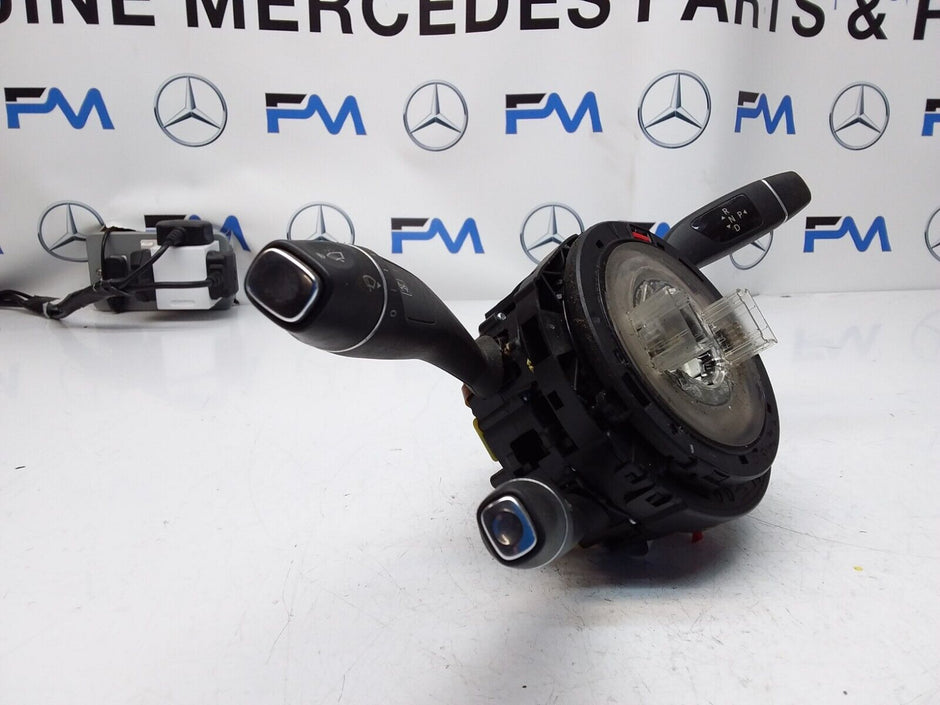 Mercedes E CLASS W212 INDICATOR/WIPER GEAR SELECT + SQUIB  2013 FM00578