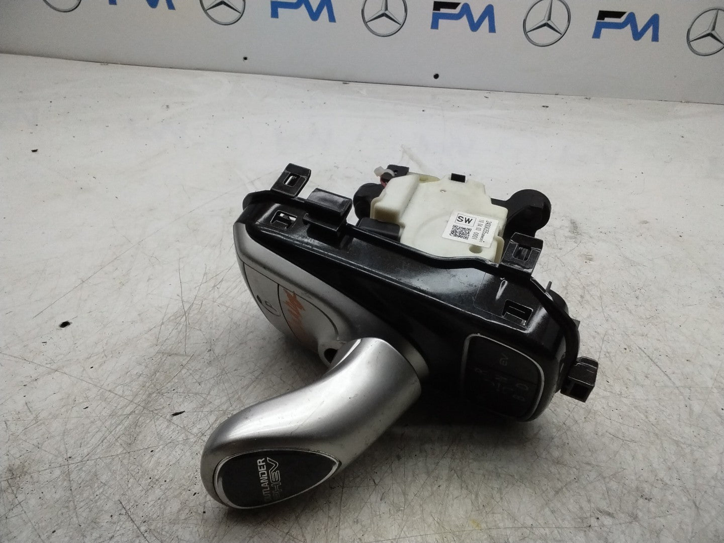 MITSUBISHI OUTLANDER GEAR STICK 2400A355 FMR121