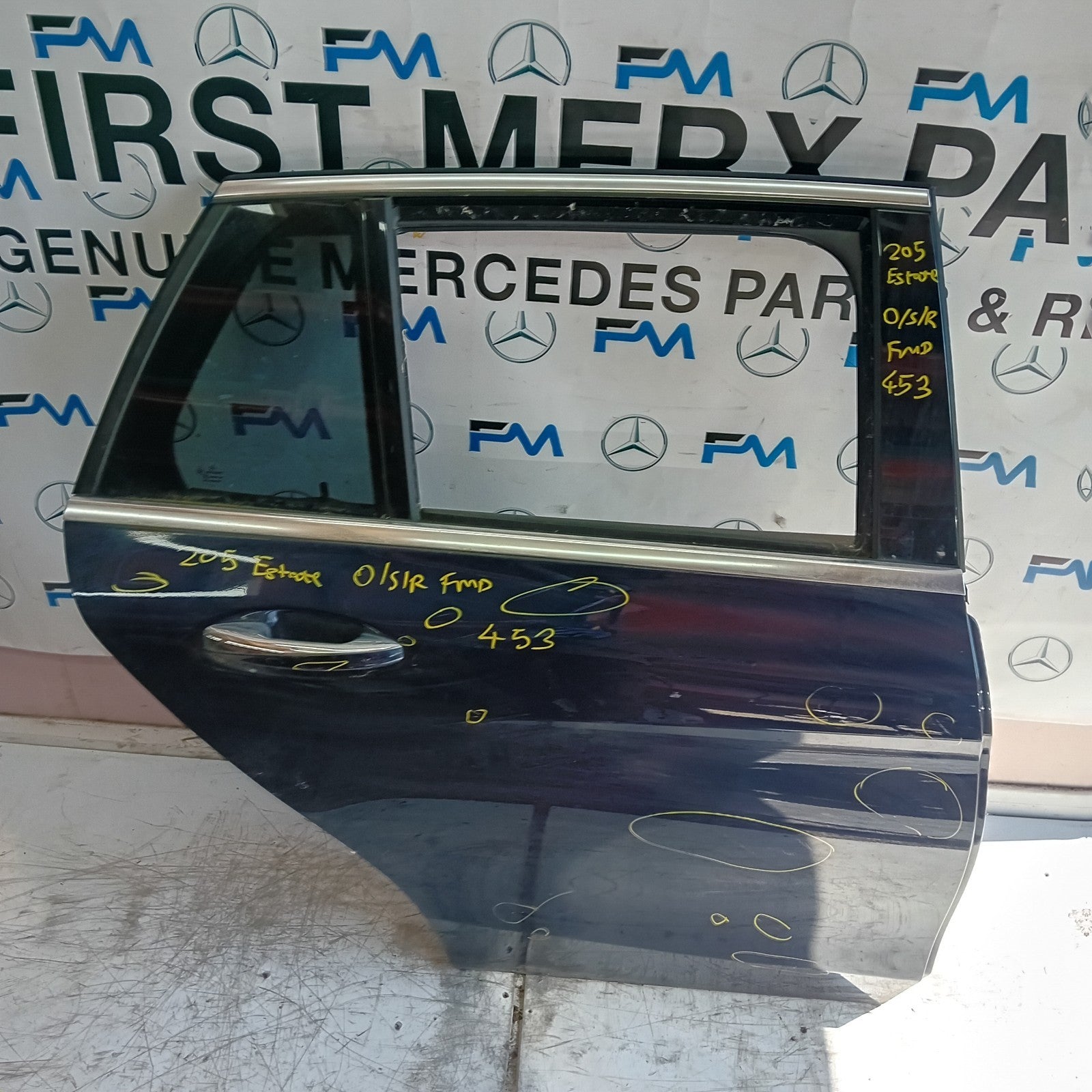 MERCEDES C-CLASS S205 EST DRIVER REAR DOOR OSR BLACK 2014 ON COMPLETE FMD453