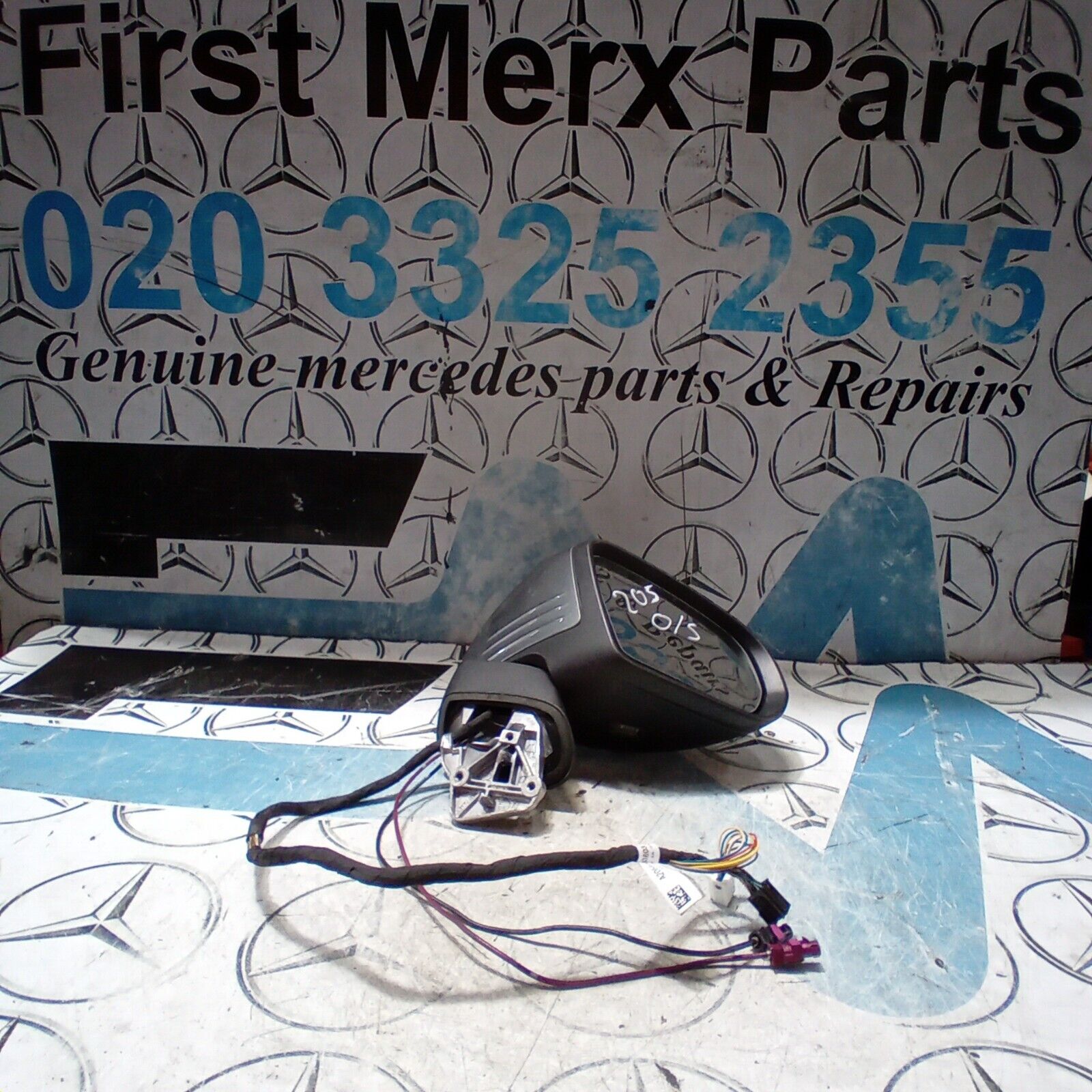 2015/2022 MERCEDES BENZ W205 WING MIRROR A2058102016 RIGHT SIDE A2058103603