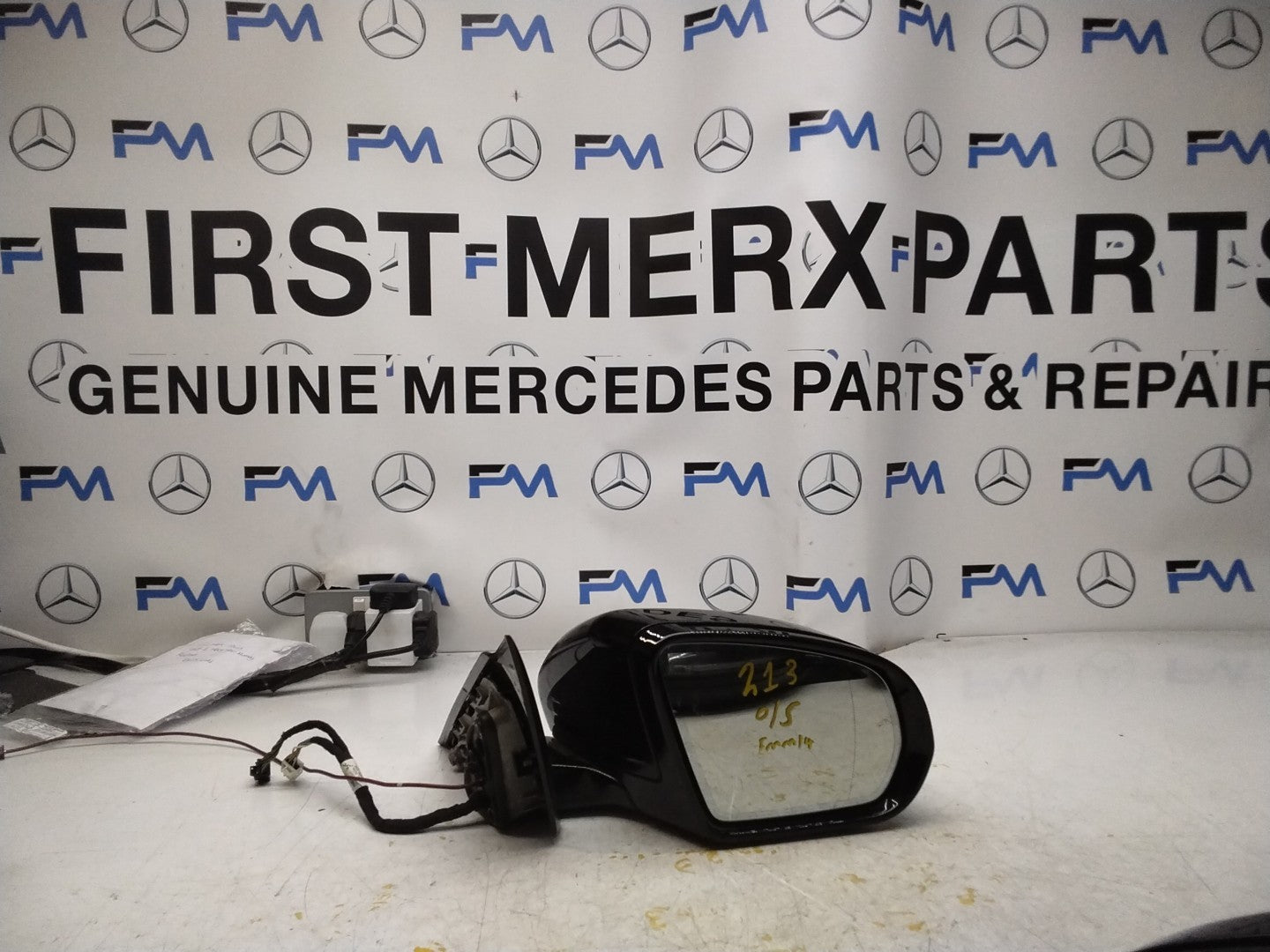 MERCEDES E-CLASS 2016 On W213 DRIVER SIDE WING MIRROR A2138102800 BLACK FMM14
