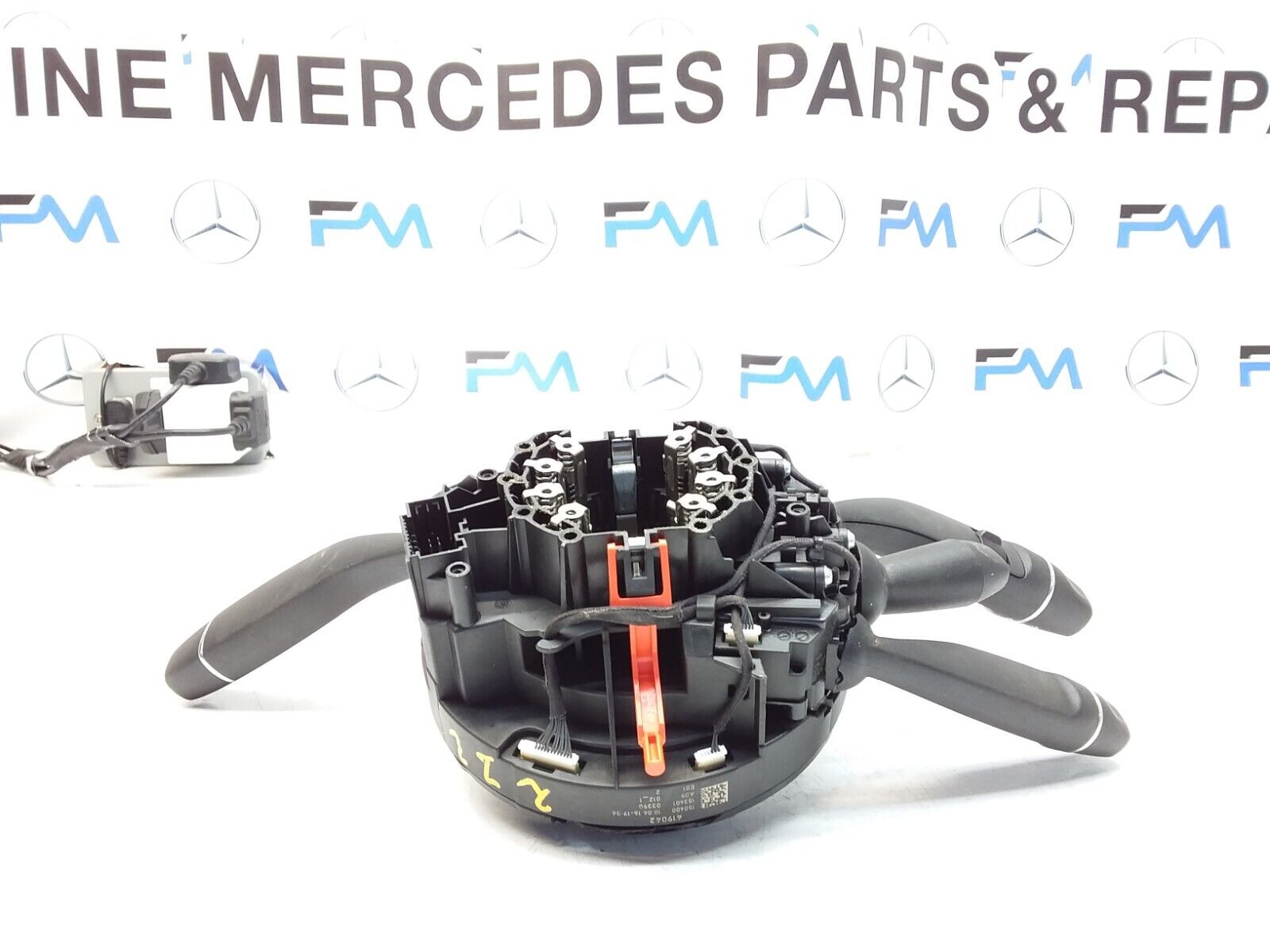 Mercedes E GLE CLASS W212 INDICATOR/WIPER GEAR SELECT + SQUIB  2016 FM00572