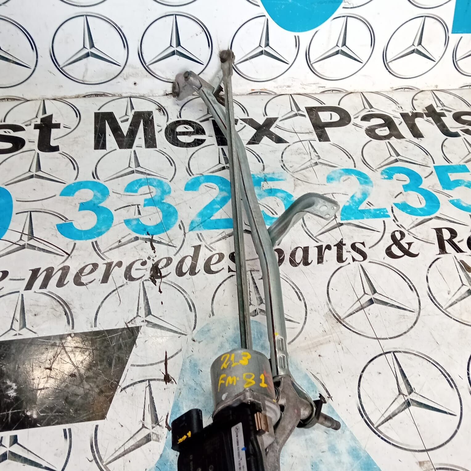 MERCEDES BENZ E-CLASS W213 RHD FRONT WIPER MOTOR & LINKAGE A2138207402
