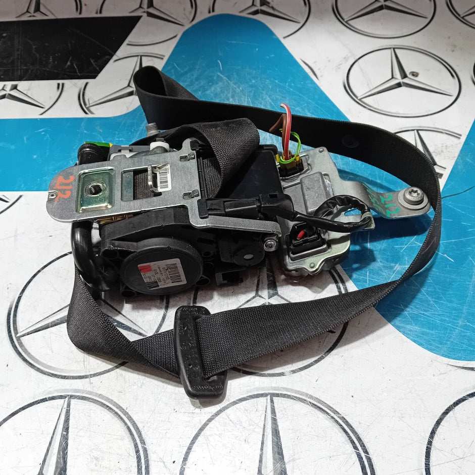 2009/2016 MERCEDES E CLASS W212  SEAT BELT FRONT LEFT PASSENGER SIDE A2128607585