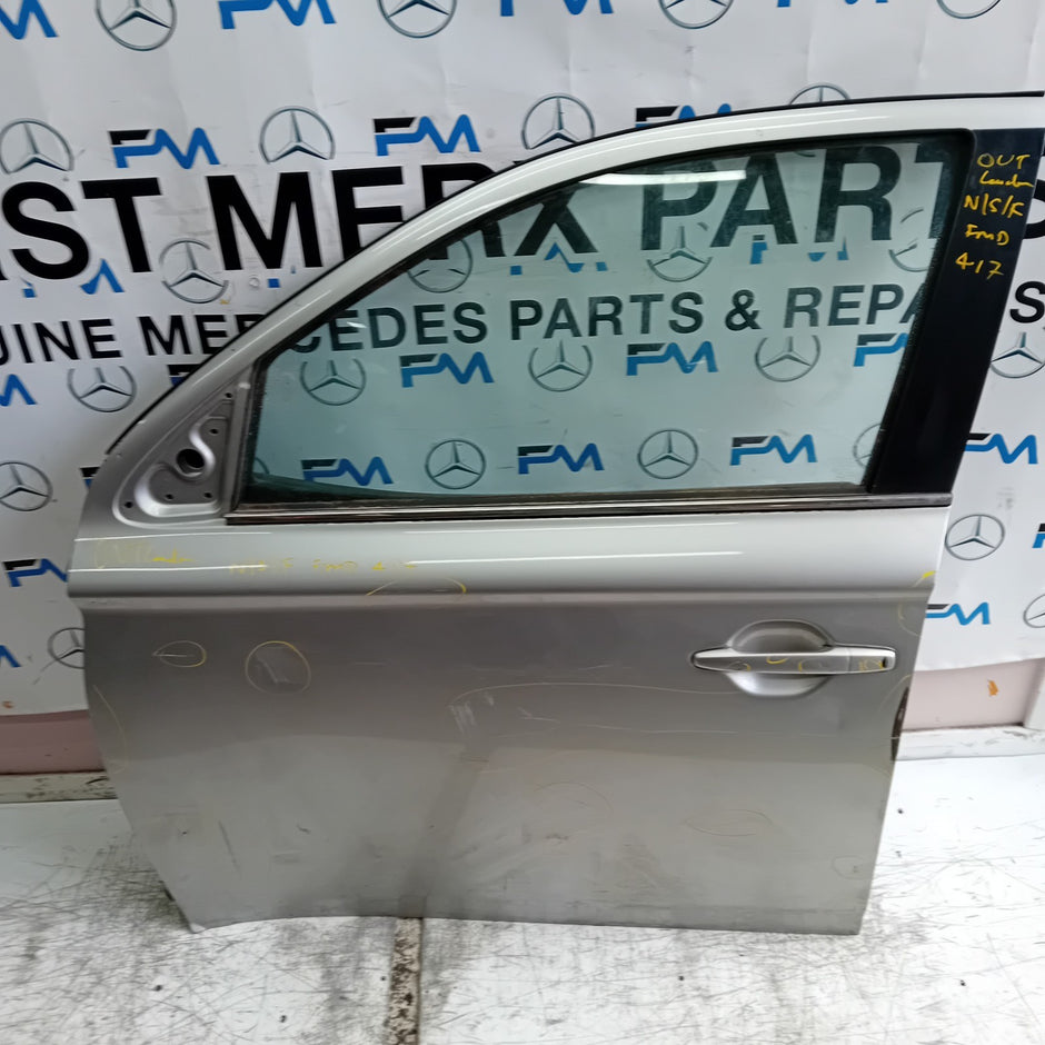 MITSUBISHI OUTLANDER MK3 PASSENGER SIDE FRONT DOOR NSF 2013 SILVER FMD417