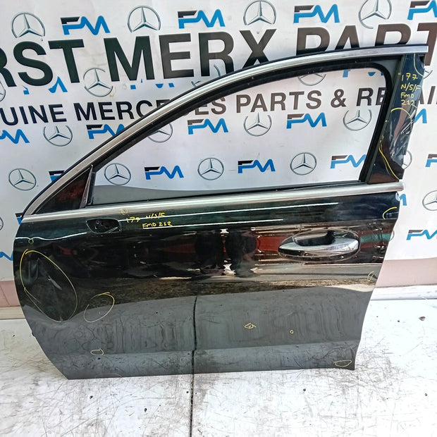 MERCEDES A-CLASS W177 PASSENGER FRONT DOOR NSF BLACK 2018 ON COMPLETE FMD212