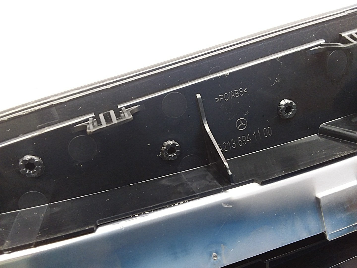 MERCEDES E-CLS W213 HIGH BRAKE STOP LIGHT  A2136941100 FMR234