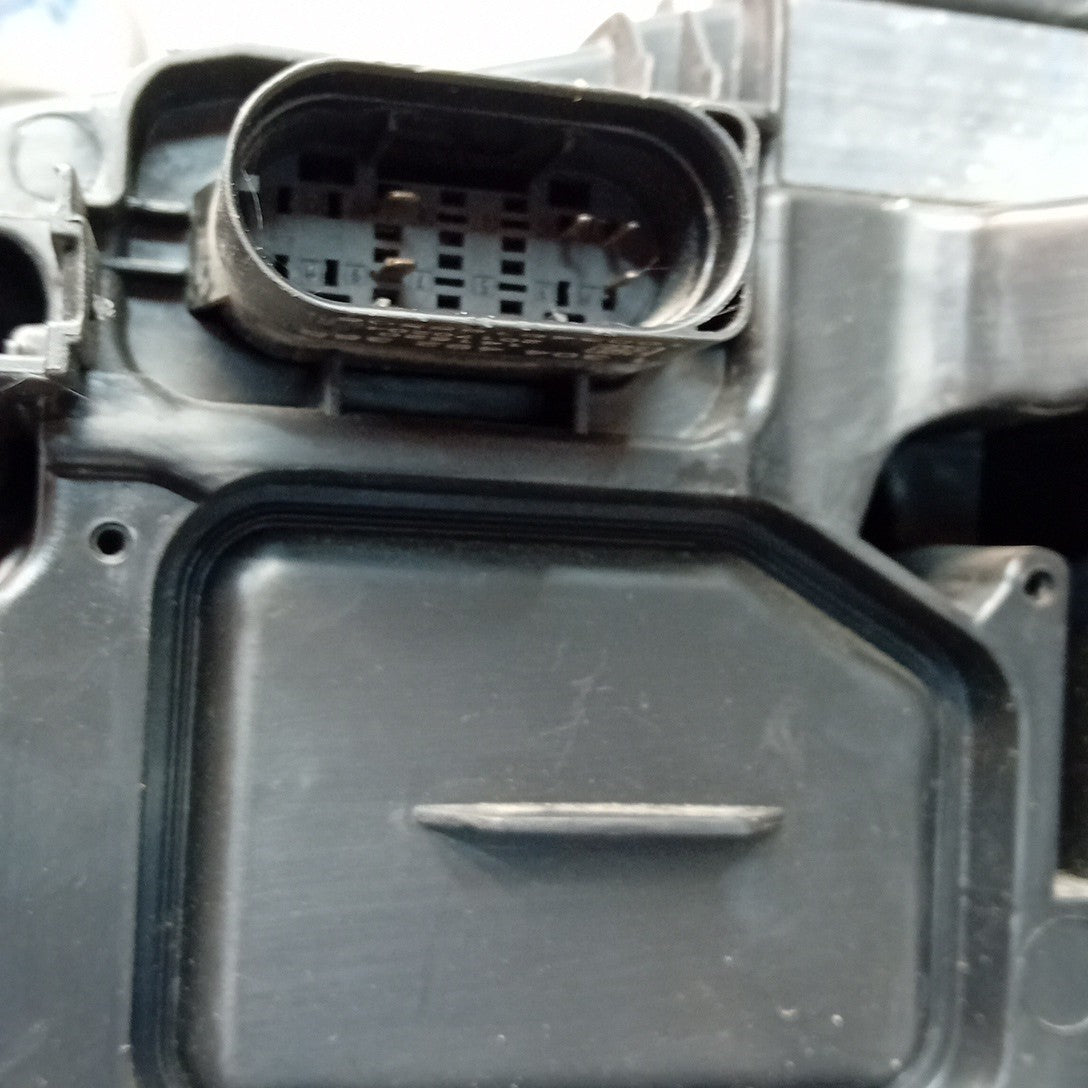 MERCEDES C-CLASS HEADLIGHT DRIVER OS RIGHT A2059062604 2018 HIGH PERFORM FMH182