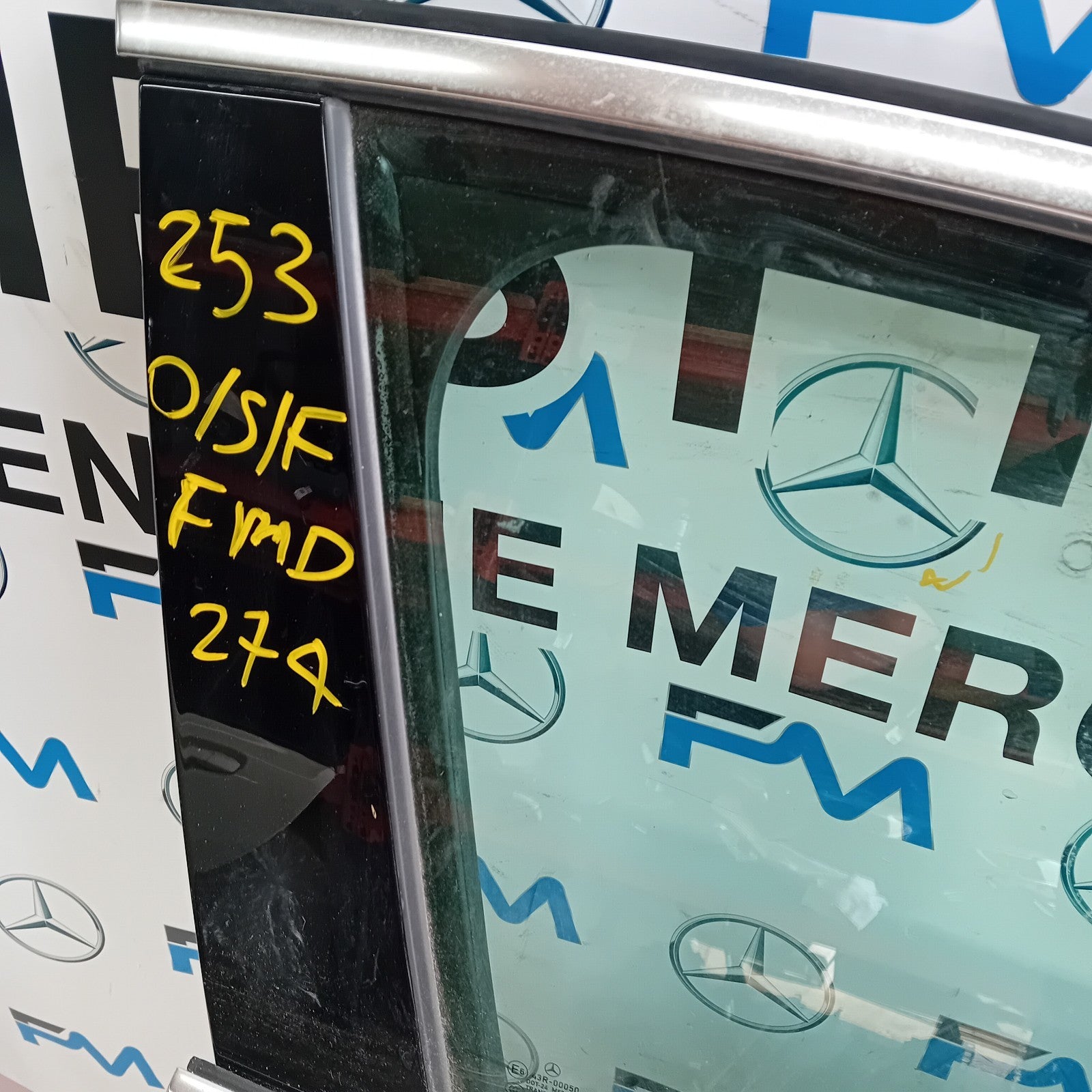 MERCEDES BENZ GLC X253 SLN DRIVER FRONT DOOR OSF 2016 ON BLACK COMPLETE FMD274