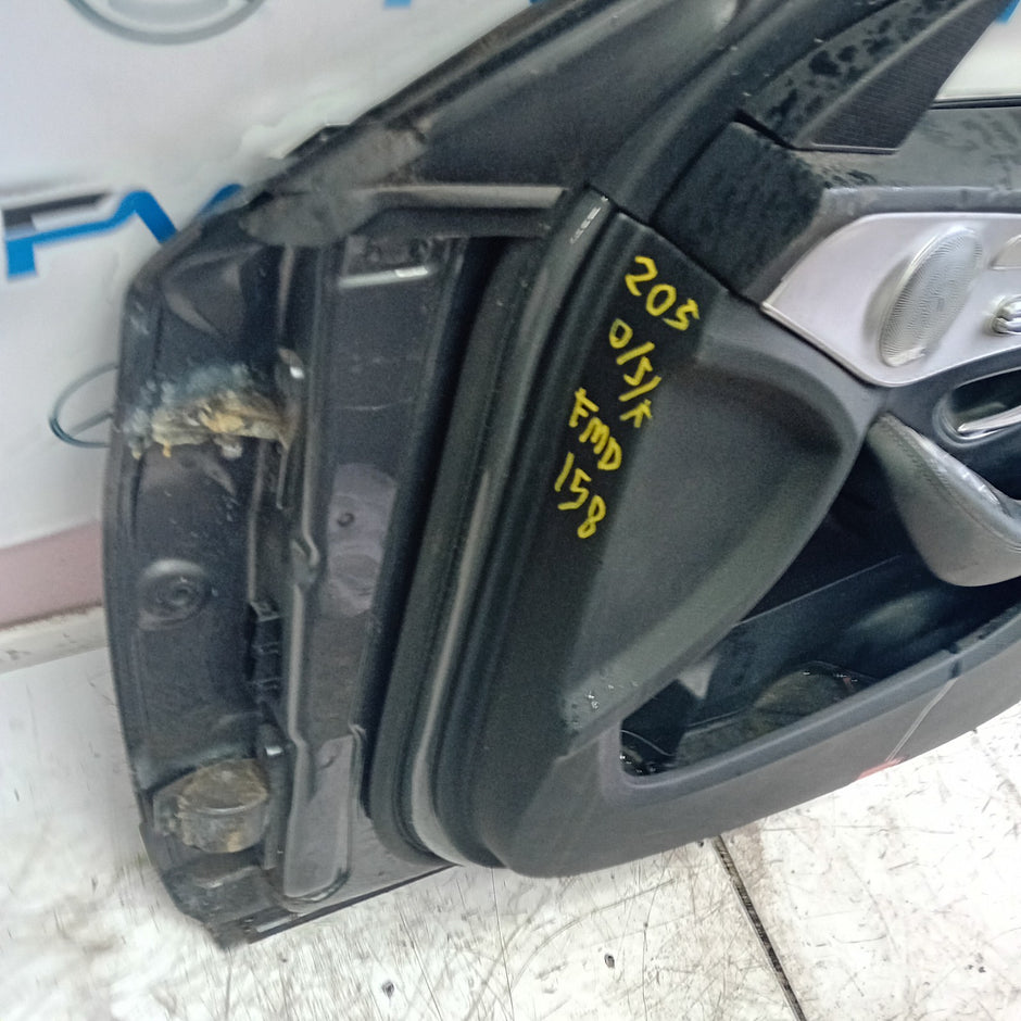 MERCEDES C-CLASS W205 DRIVER FRONT DOOR O/S/F GREY 2014 ONWARDS COMPLETE FMD158