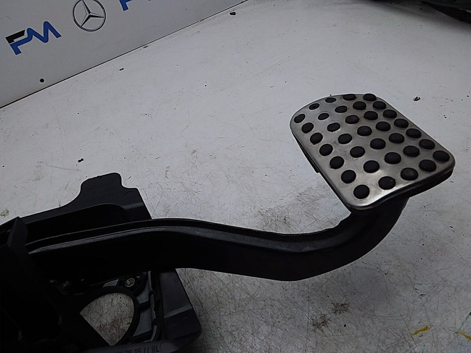 MERCEDES C-CLS W205 BRAKE PEDAL ASSEMBLY A2052920308 FMR294