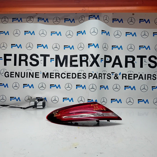 MERCEDES C-CLASS W205 COUPE 2018 REAR PASSENGER N/S TAIL LIGHT A2059063105 FMT43