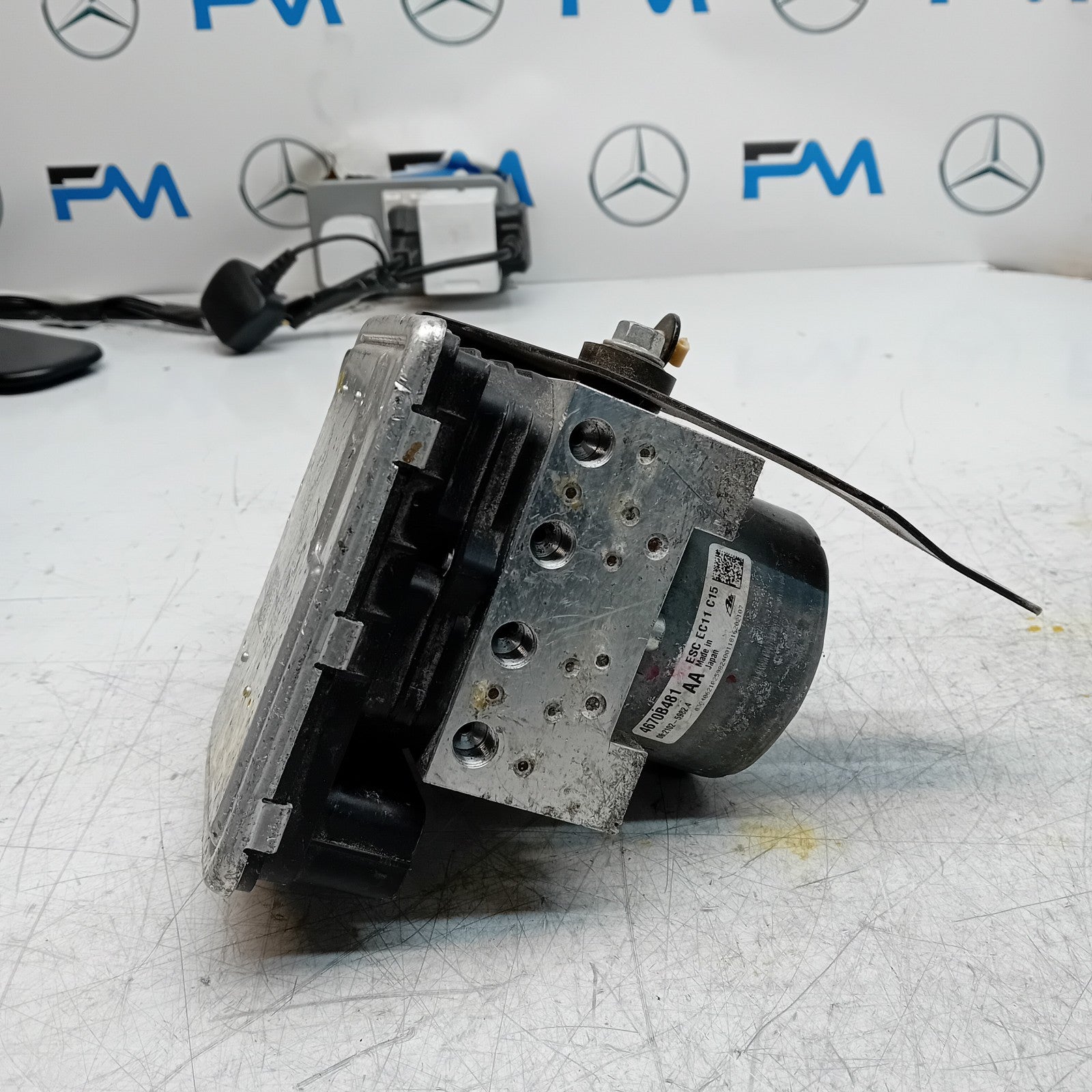 MITSUBISHI OUTLANDER MK3 ABS PUMP 2013 4670B481 FM001465