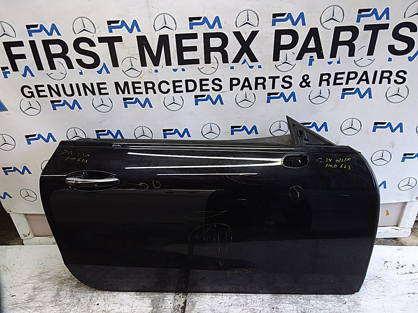 MERCEDES E-CLASS C238  COUPE DRIVER FRONT DOOR OSF BLACK 2016 ONWARDS FMD623