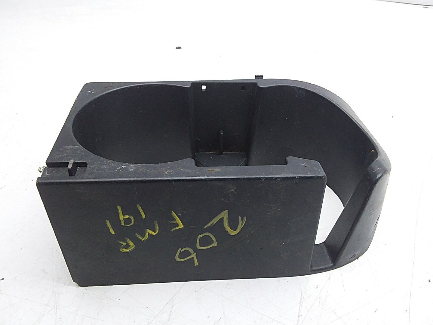 MERCEDES BENZ  C-CLASS W206 CUPHOLDER REMOVABLE A2068104100 FMR191